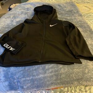 Nike Girls full zippered jacket.   Size XL